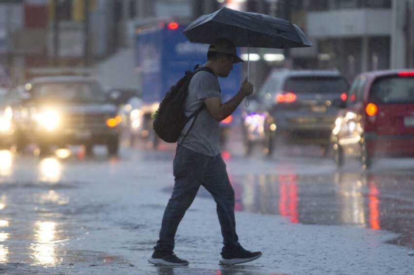 CDMX activa alerta amarilla por altas temperaturas en 10 alcaldías; también espera lluvias y chubascos