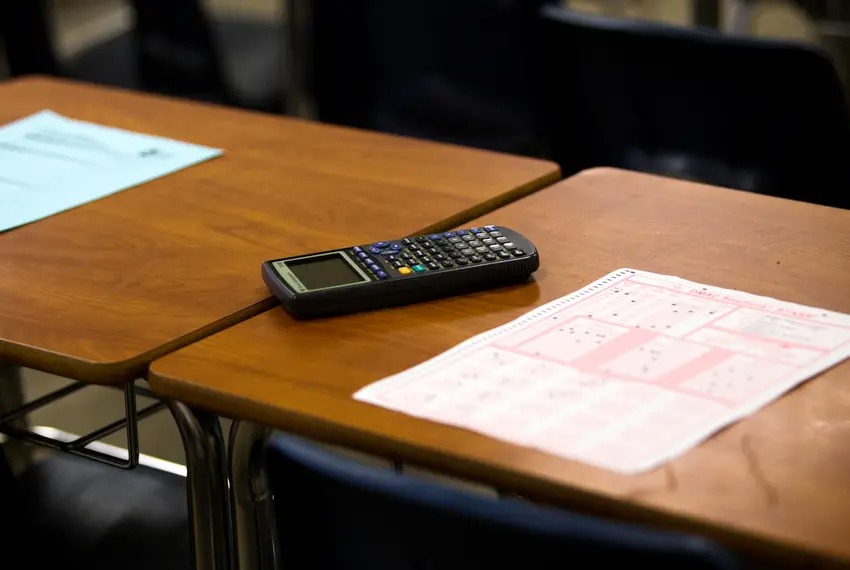 Estudiantes texanos fallan pruebas estatales de matemáticas y ciencias