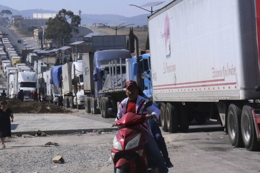 “Resulta insostenible para la ciudadanía”: pide Canacar a la Segob liberar la Autopista Arco Norte