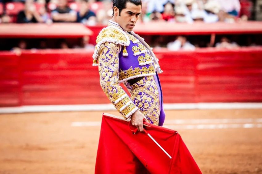 Diego San Román, torero mexicano, con valor a toda prueba