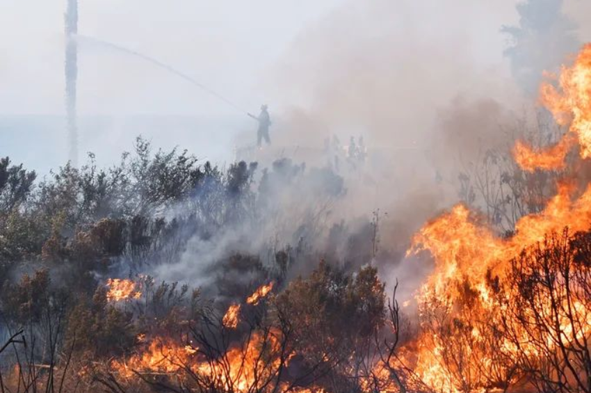 Peligroso retorno de vientos de Santa Ana al sur de California