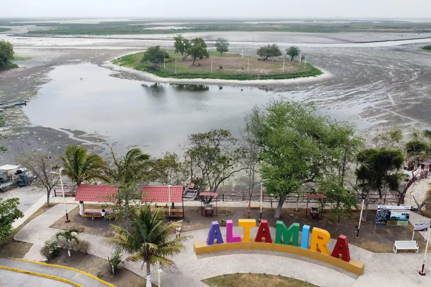 Crisis hídrica en Tamaulipas 2024: una historia de sequía extrema y tormenta tropical Crisis hídrica en Tamaulipas 2024: una historia de sequía extrema y tormenta tropical