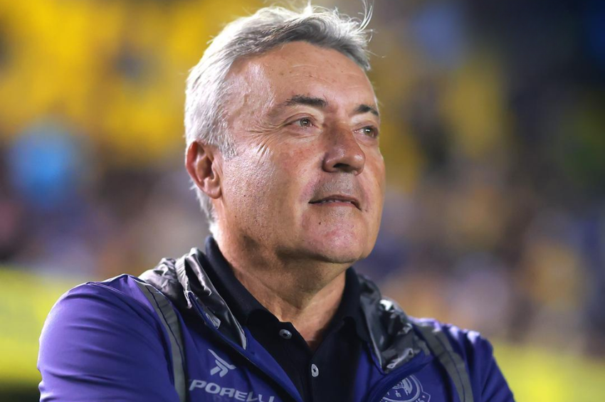Domènec Torrent, próximo entrenador de Chivas, no suele durar en sus equipos Domènec Torrent, próximo entrenador de Chivas, no suele durar en sus equipos