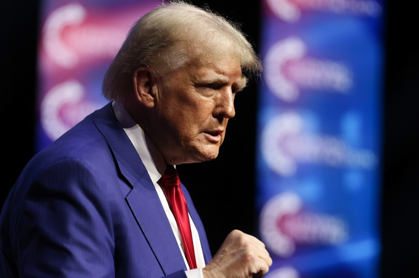 Trump culpa a la “izquierda radical” de estar detrás de las protestas de Los Ángeles Trump culpa a la “izquierda radical” de estar detrás de las protestas de Los Ángeles