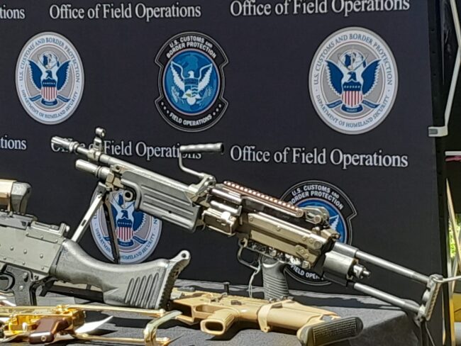 Más de 30 organizaciones criminales, dentro del tráfico de armas a México