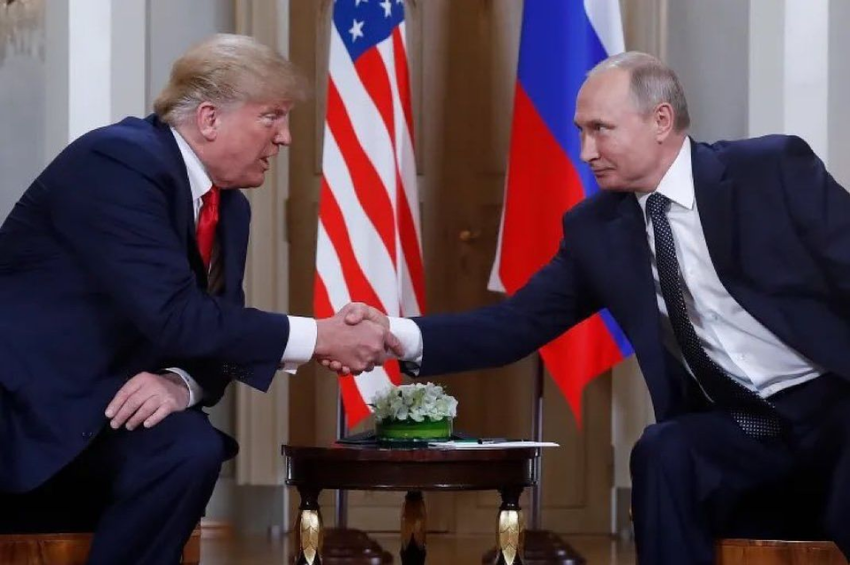 Trump da “10 o 12 días” a Putin para llegar a un acuerdo de paz con Ucrania