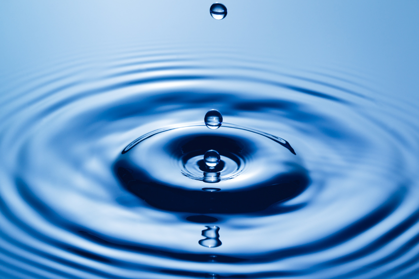 Crean un dispositivo que puede convertir el aire en agua potable