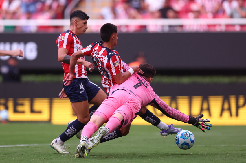 Chivas y su complicado calendario en la búsqueda de salir de la crisis