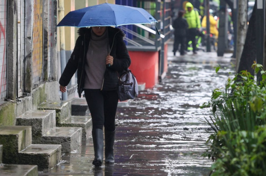 Además de lluvias por Narda, se espera frente frío número 4 sobre la frontera norte