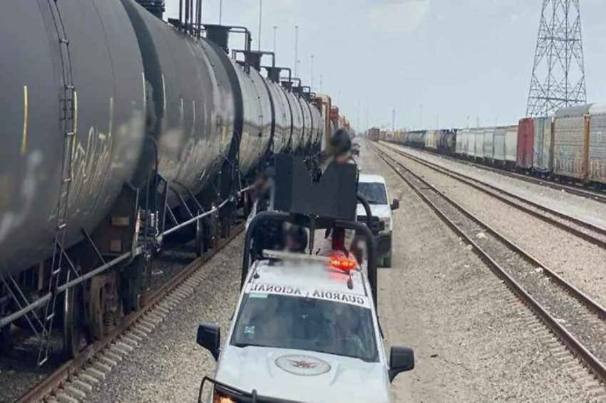 Tamaulipas: aseguran casi tres millones de litros de diésel ocultos en carrotanques