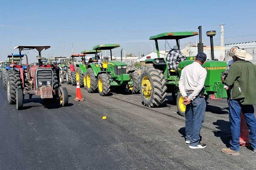Agricultores llegan a acuerdo sobre precio de maíz; retirarán paulatinamente bloqueos