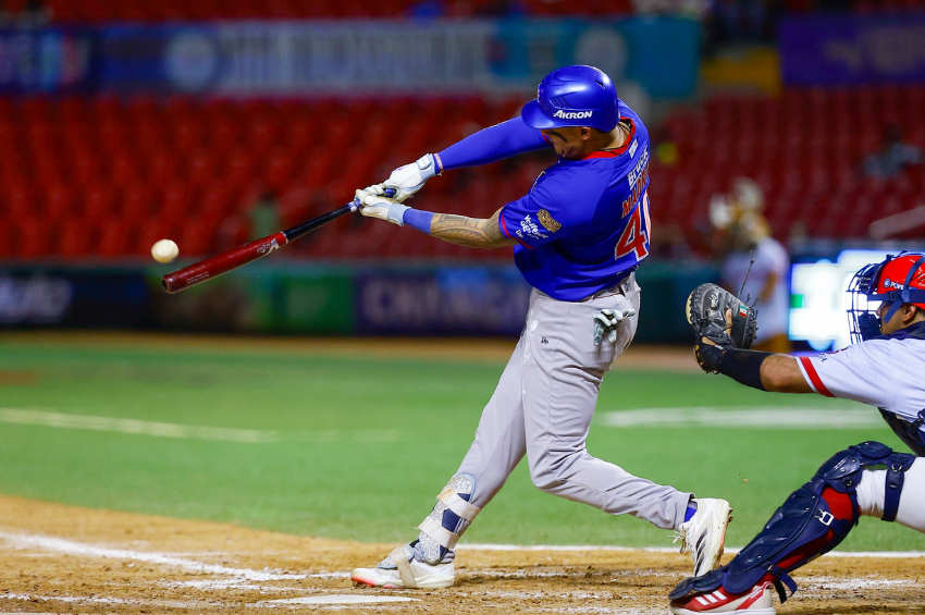 Charros remonta y se lleva el primero ante Venados en Mazatlán