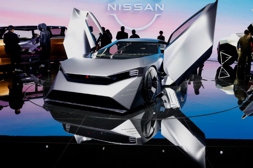 La guerra de estrategias automotrices: Tesla enfrenta problemas con su Giga Press mientras China acelera y Toyota apuesta por la filosofía Kaizen