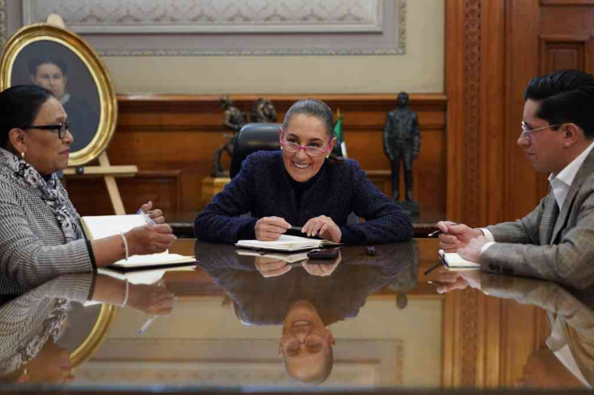 Sheinbaum invita al Papa León XIV a visitar México, en el Día de la Virgen de Guadalupe