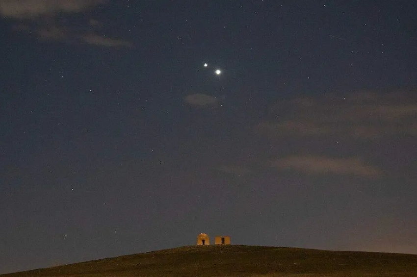Junio traerá espectáculo astronómico: Venus, Júpiter y Mercurio brillarán antes del solsticio de verano