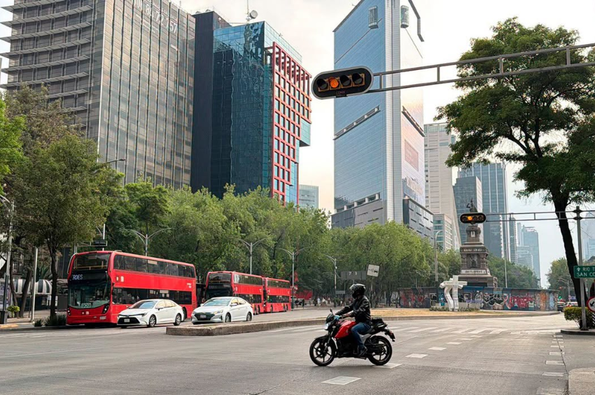 Jueves con clima agradable y movilidad activa en la Ciudad de México