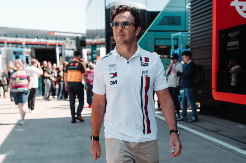 Checo Pérez y Red Bull afinan estrategia rumbo al Gran Premio de Países Bajos Checo Pérez y Red Bull afinan estrategia rumbo al Gran Premio de Países Bajos