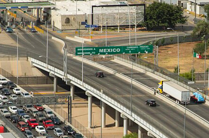 La Tarjeta de Cruce Fronterizo agiliza el paso en puertos de Texas La Tarjeta de Cruce Fronterizo agiliza el paso en puertos de Texas