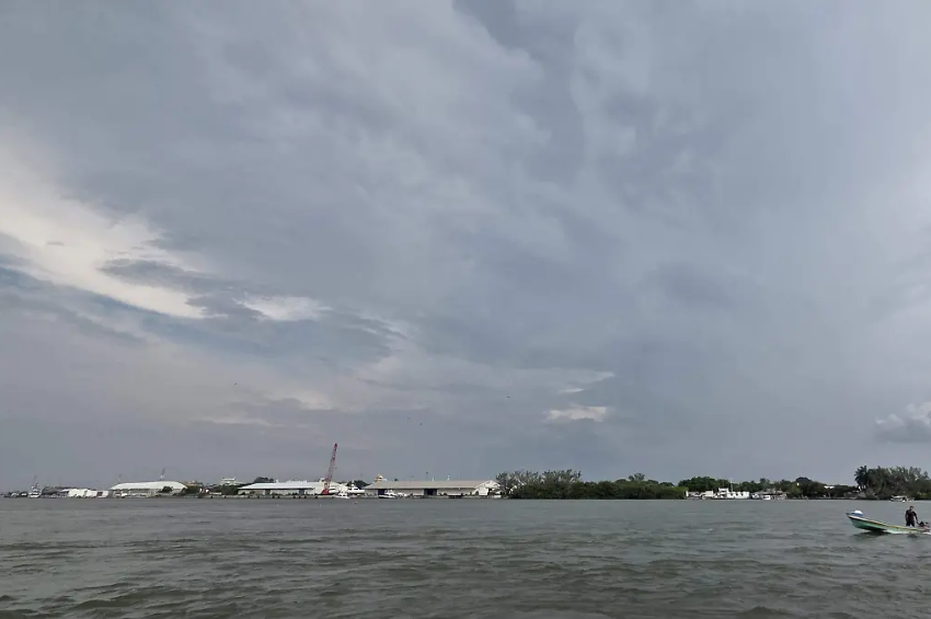 Frente frío llegará al sur de Tamaulipas con evento de norte y oleaje de hasta tres metros